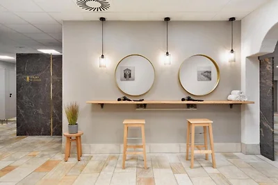 H+ Hotel Wiesbaden Niedernhausen von Sunday...