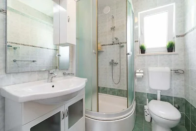 Holiday Home Diana - Two Bedroom Apartment wi...