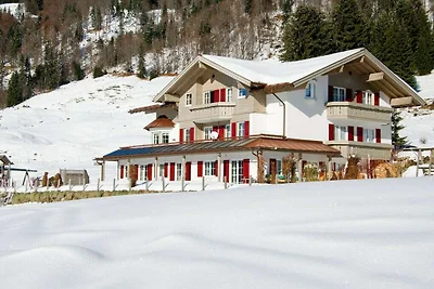 2 nel rifugio Alpenrösle Modern