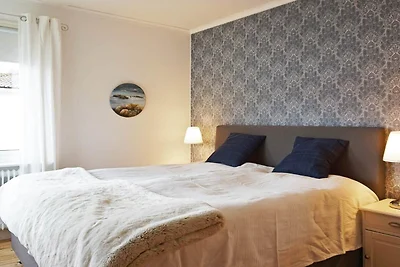 Villa in der Stadt in der Nähe von Meer und...