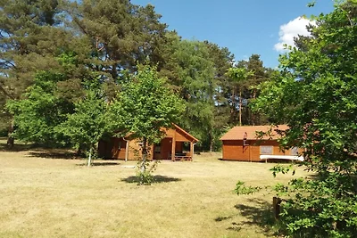 Mit Sauna und Boot am See "F"
