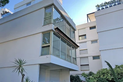 Modernes Appartement mit Schwimmbad