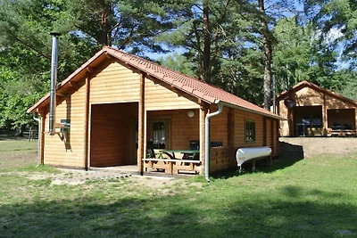 Mit Sauna und Boot am See "F"