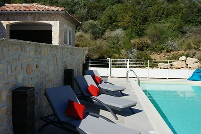 Accogliente casa di campagna con piscina...