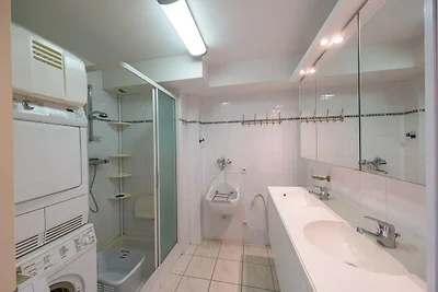 Ruim appartement met 3 slaapkamers en...