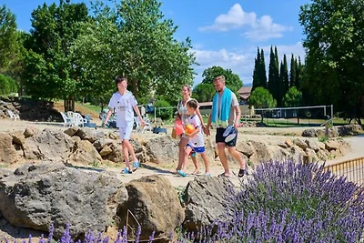 Villa in den Pyrenäen mit Pool und Terrasse