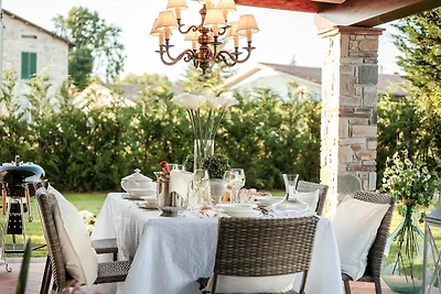 Villa a Lucca vicino Firenze e Pisa