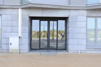 Appartamento a Nieuwpoort con spiaggia sul...