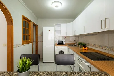 Haus bei Playa de Las Canteras mit Garten