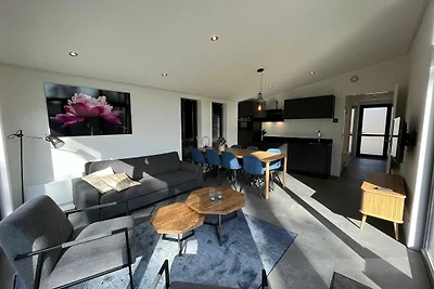 Modernes Ferienhaus in der Nהhe der Hoge...