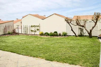 Wohnung in Brem-sur-Mer nahe Strände