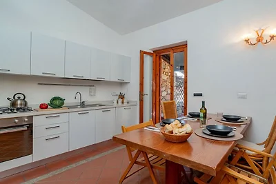 Wohnung in San Teodoro mit Terrasse