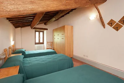 Geräumiges Apartment in Modigliana mit Grill