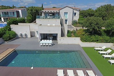 Villa ultra luxueuse à Roquebrune-sur-Argens ...