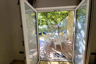 Apartments Radacic - Two Bedroom Apartment Wi...