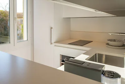 Saint-Tropez: Helle Wohnung in Hafennähe