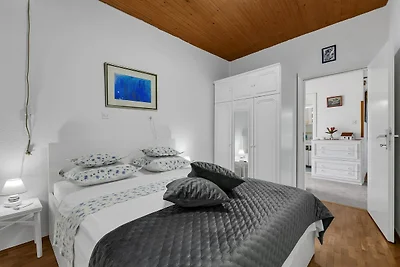 Apartments Kata - Three Bedroom Apartment wit...