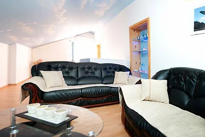 Apartments Ad Astra - Two Bedroom Apartment w...