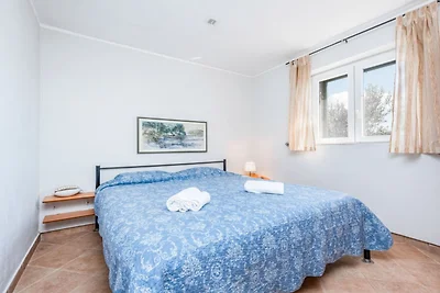 One Bedroom House with Terrace and Pool