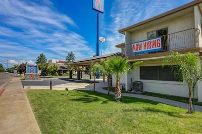 Motel 6 Anderson, Ca - Redding Airport_1