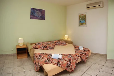 Apartments & Rooms Villa Petra - One Bedroom ...