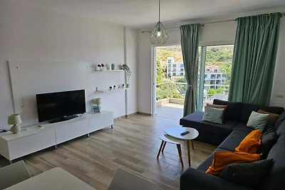 Elegante appartamento con vista panoramica