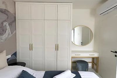 One-Bedroom Apartment With Terrace (The Sunse...