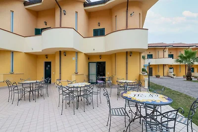 Villa in Residence con piscina vicino al mare
