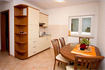 Wohnung in Dalmatien in der Nהhe des Meeres
