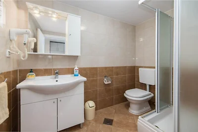 Apartments Nmn - Studio Apartment with Balcon...