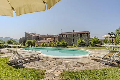 Bauernhaus in Marken mit privatem Pool