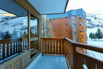 Attractive studio with balcony