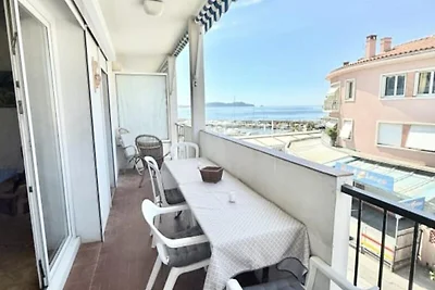 Wohnung in Carqueiranne am Hafen