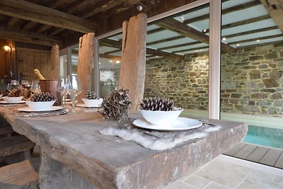 Gemütliches Ferienhaus in Theux mit Pool
