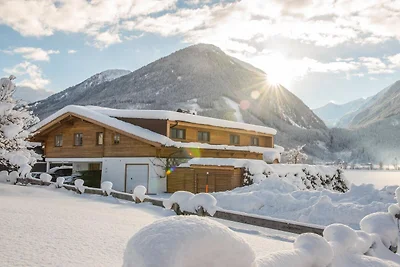 Ferienhaus in Neukirchen mit Bergblick