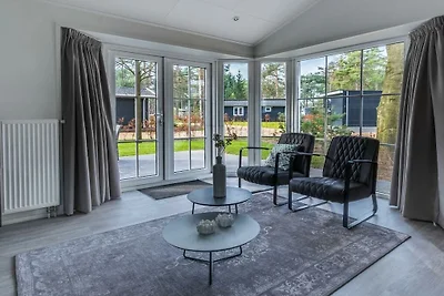 Vakantiehuis in Halfweg met terras