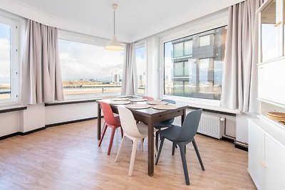 Apartment mit Meerblick und Parkplatz