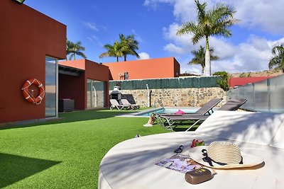 Moderna casa vacanze con piscina a Maspalomas