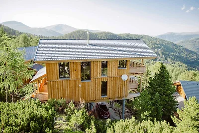 Chalet in Alpen nahe Skipisten mit Jacuzzi