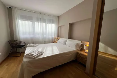 Wohnung in Orense mit Garage