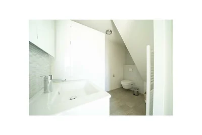 Ferienhaus in Uitdam mit Balkon und Wifi