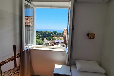 Apartment Solvit - Three Bedroom Apartment wi...