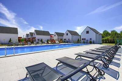 Luxushäuser mit Pools für 6 Personen, unweit ...
