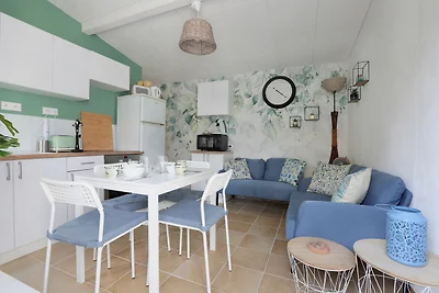 Ferienhaus mit Gemeinschaftspool in Luberon