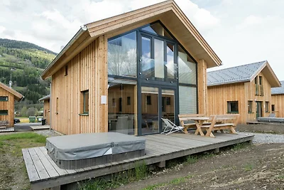 Chalet mit Whirlpool