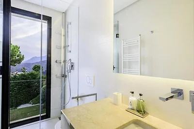 Villa in Monte Mayor mit beheiztem Pool