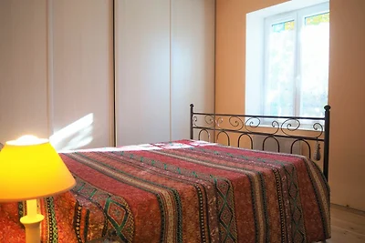 Ferienhaus mit Terrasse in Villemagne
