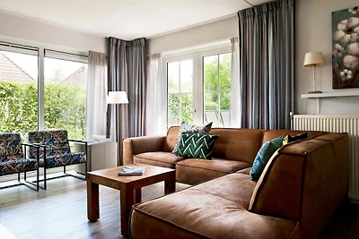 Gepflegtes Haus in Earnewâld mit Spa und...