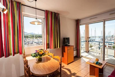 Wohnung in Frankreich nahe Strand & Hafen