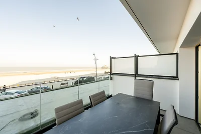 Wohnung auf Zeedijk mit Meerblick